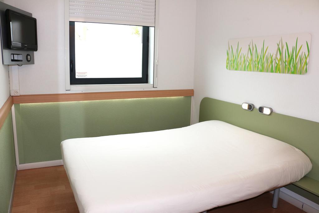 Ibis Budget Castelnaudary - A61 Oda fotoğraf
